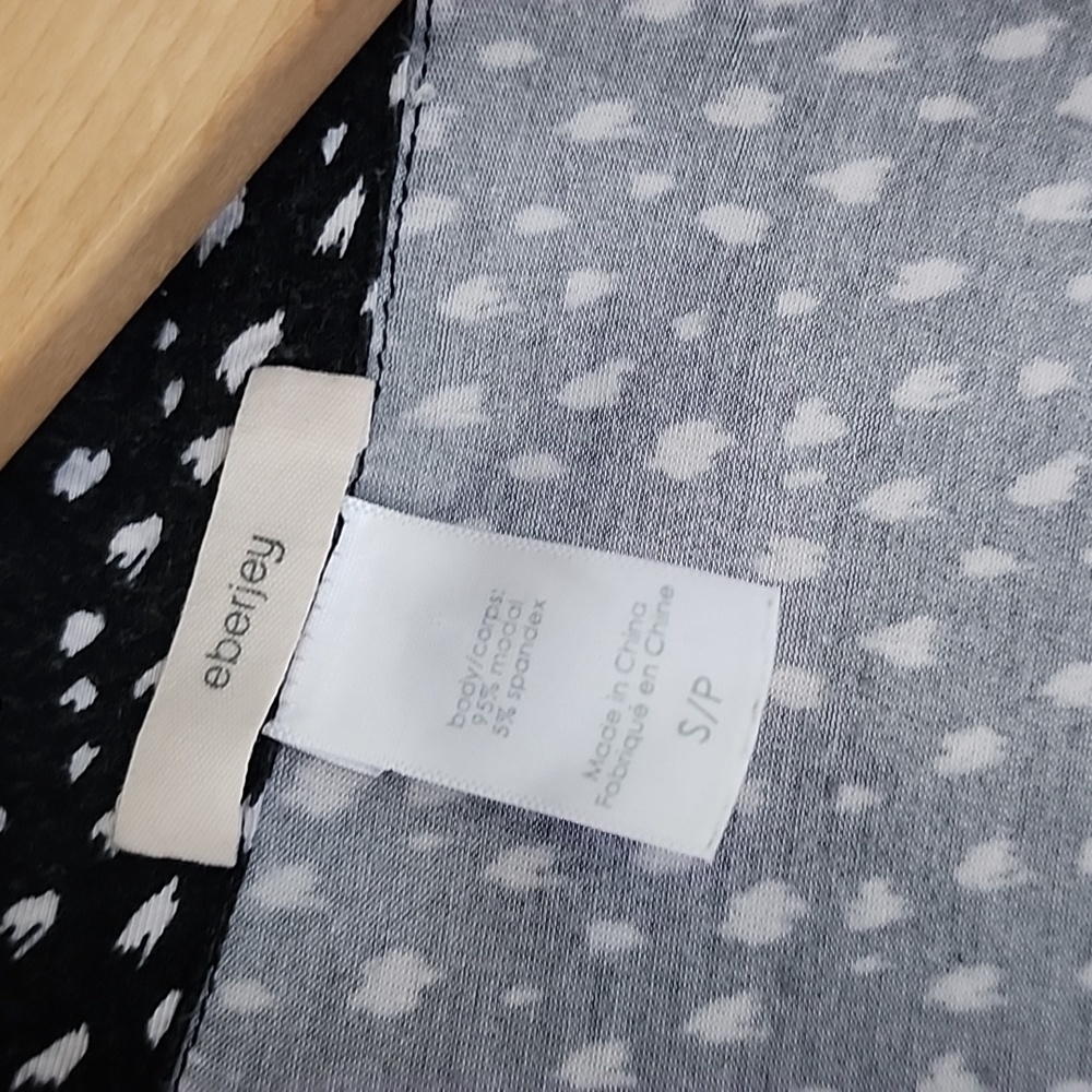Eberjey black/white print night shirt pajamas! - Picture 2 of 8